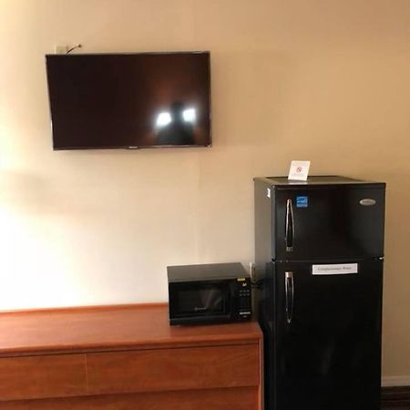 Scottish Inn And Suites ペリー エクステリア 写真