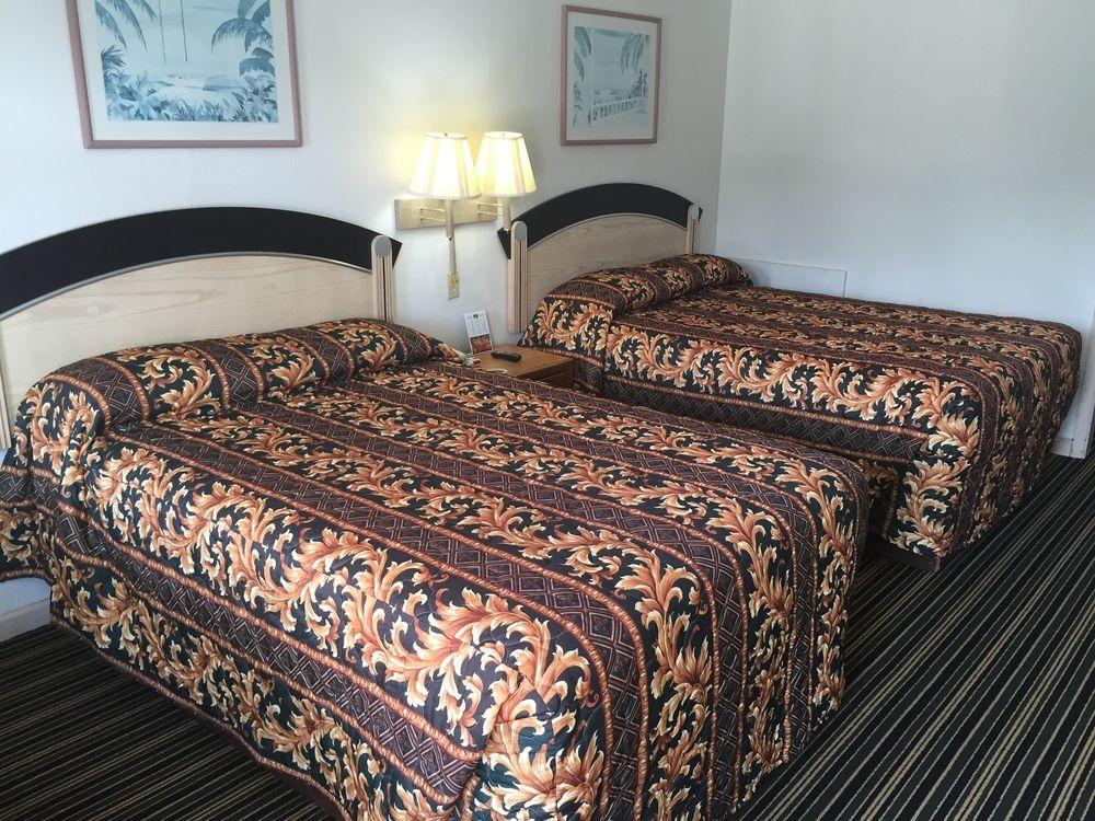 Scottish Inn And Suites ペリー エクステリア 写真