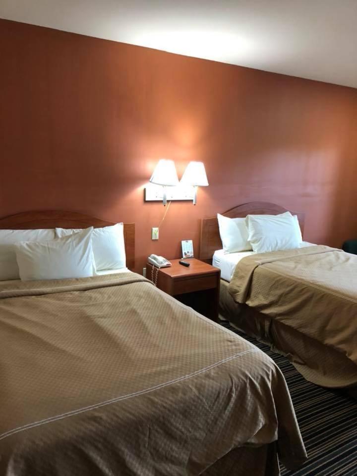Scottish Inn And Suites ペリー エクステリア 写真