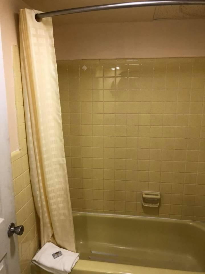 Scottish Inn And Suites ペリー エクステリア 写真