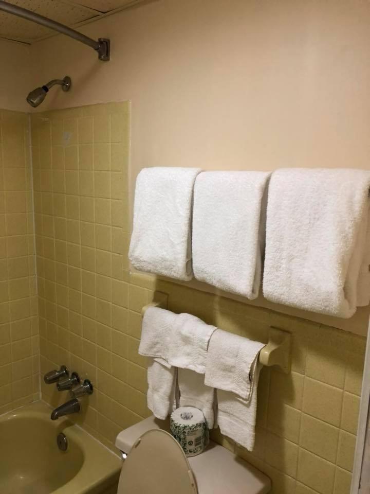 Scottish Inn And Suites ペリー エクステリア 写真