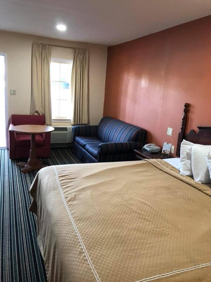 Scottish Inn And Suites ペリー エクステリア 写真